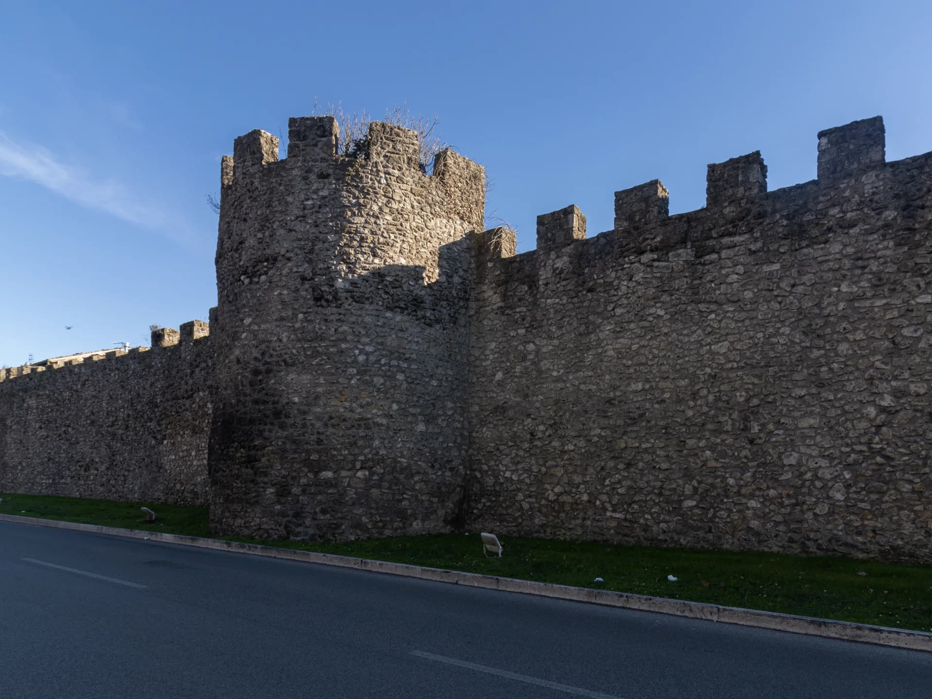 Rieti Ep. 2: I Guardiani di Pietra (Mura e Porte)